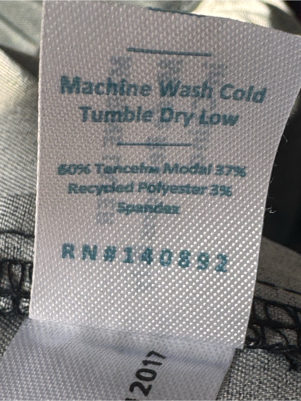 Marine Layer Re-Spun Holiday 2021 Card Print Pants Medium - Picture 9 of 9